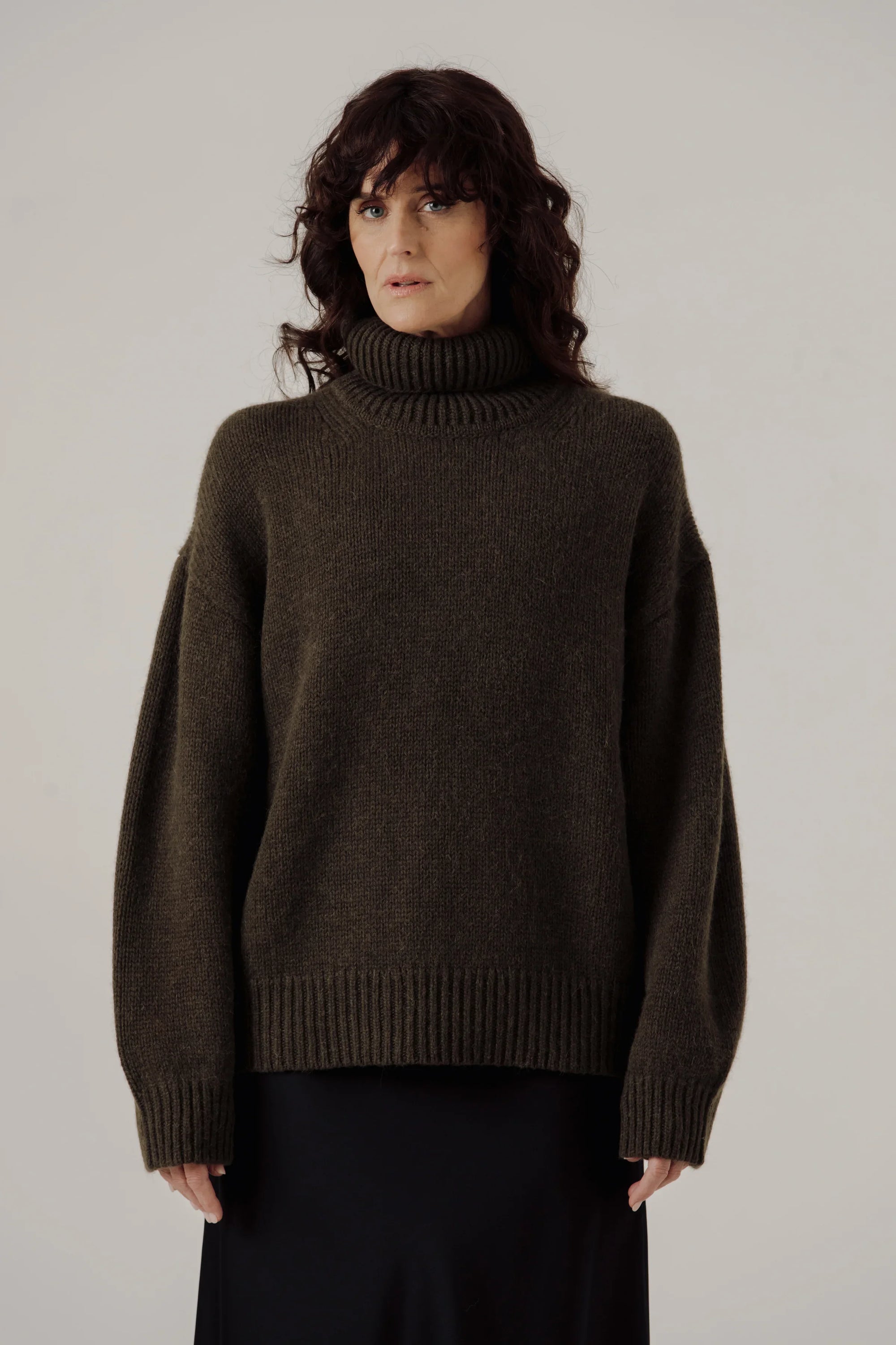 Alpaca Heritage Turtleneck in Dark Olive