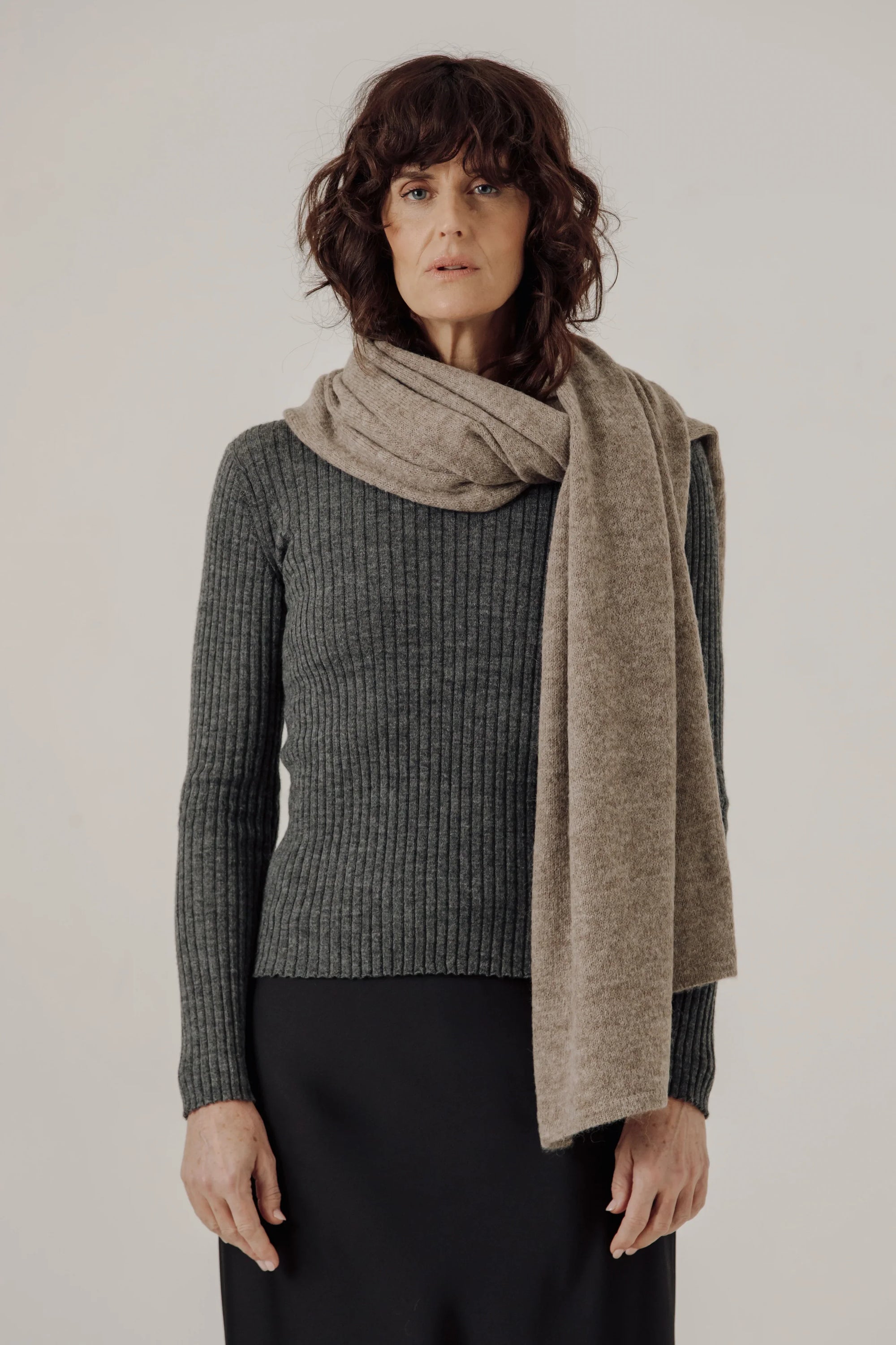 Baby Alpaca Travel Wrap in Dark Fawn