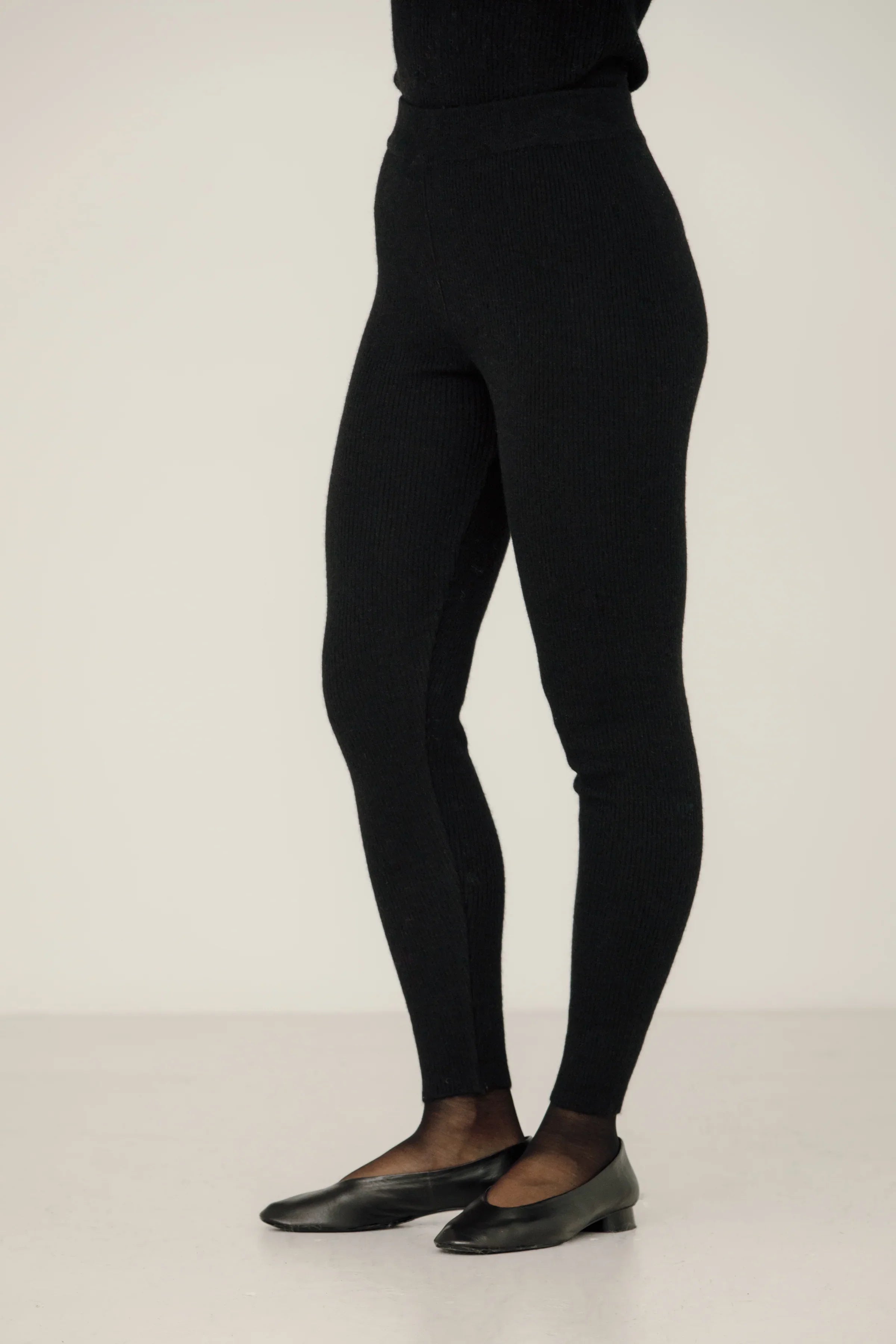 Bare-Knitwear-Core-Rib-Tights-