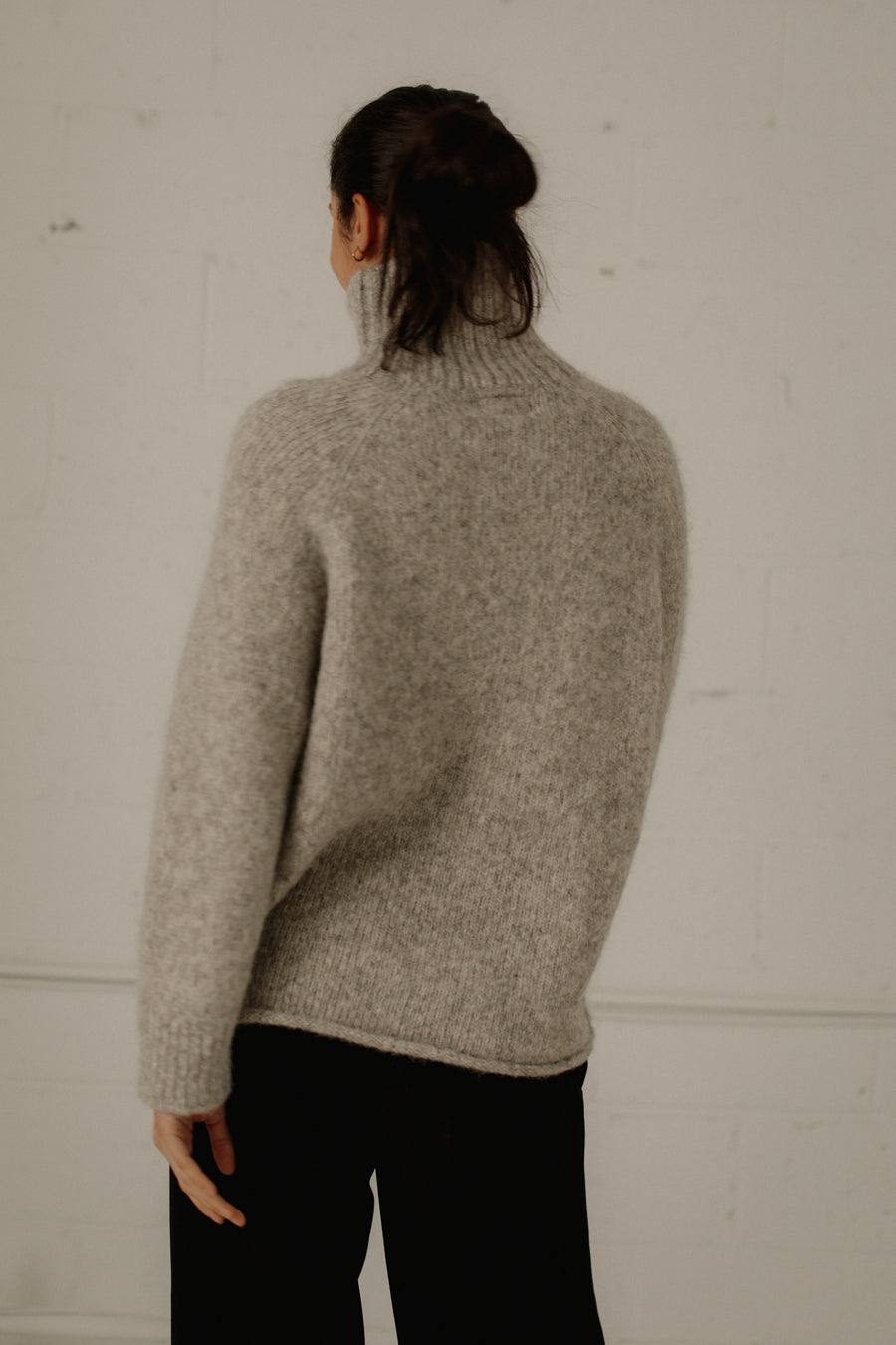 Stanley Pullover in Marble Grey