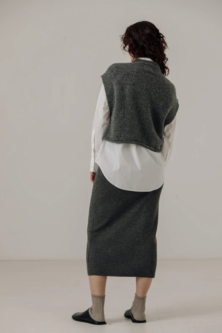 Bare Knitwear Iris Vest in Saddle
