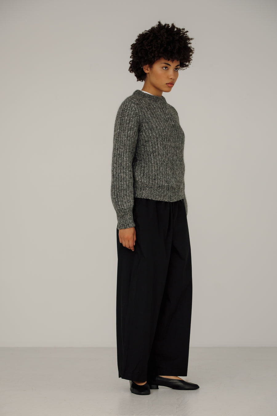 Cora Crew Neck in Granite