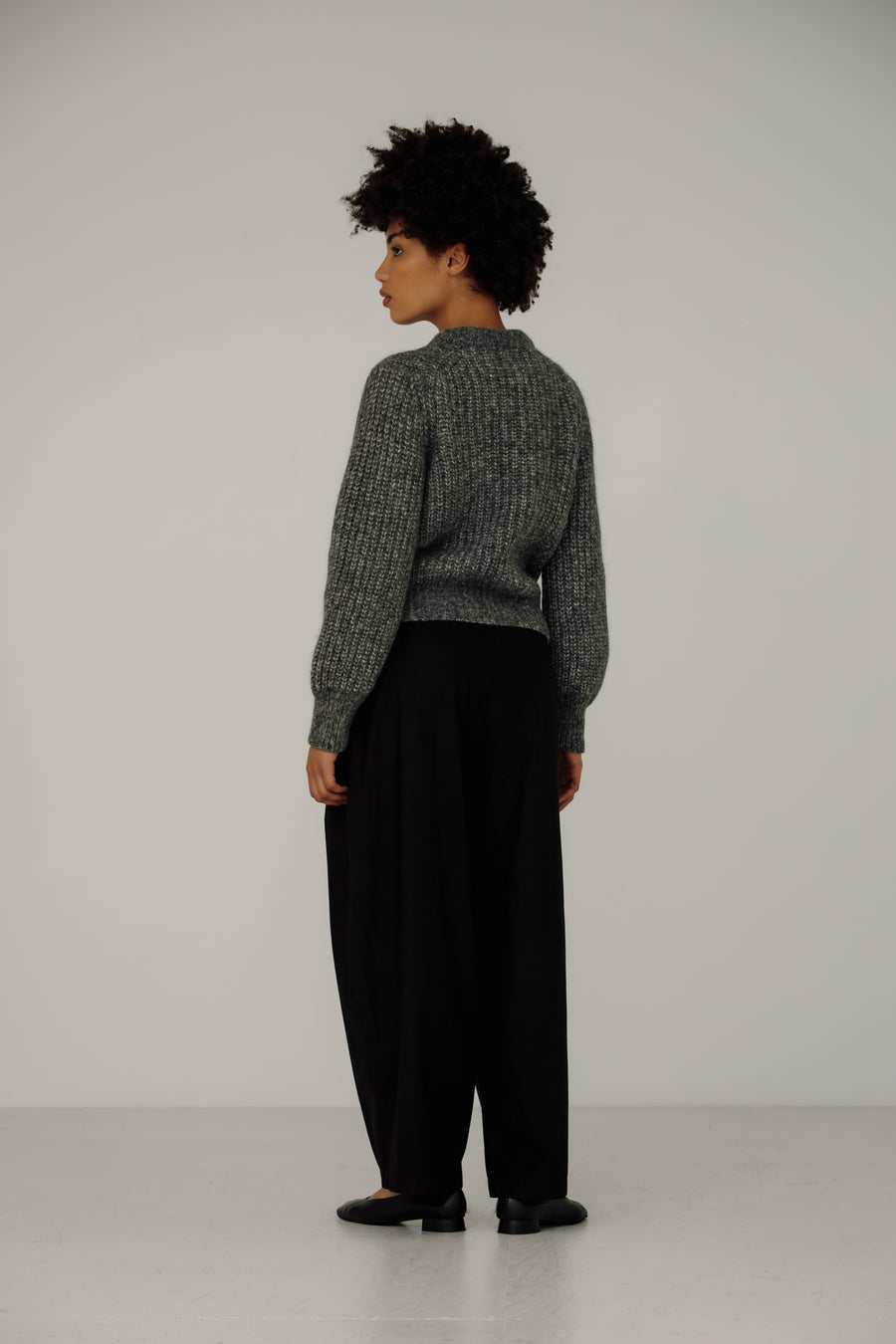 Cora Crew Neck in Granite