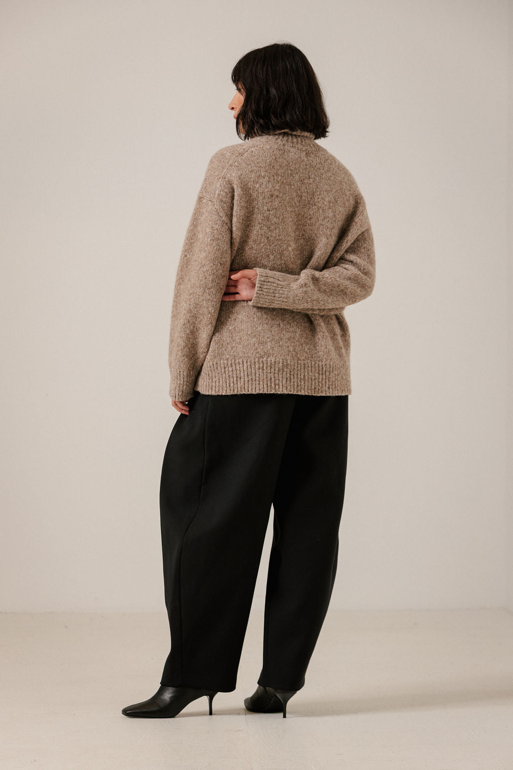 Oversized Alpaca Turtleneck in Dark Fawn