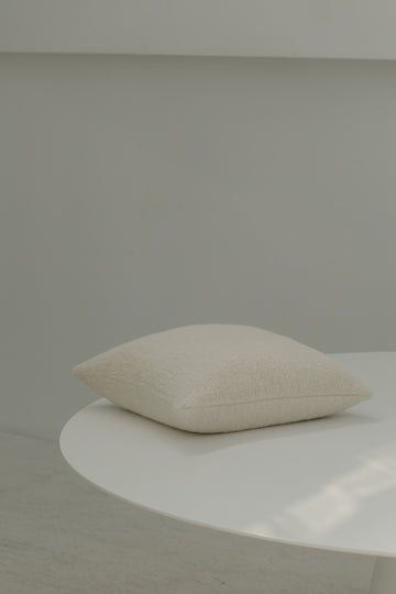 Marta Alpaca Pillow in Ivory